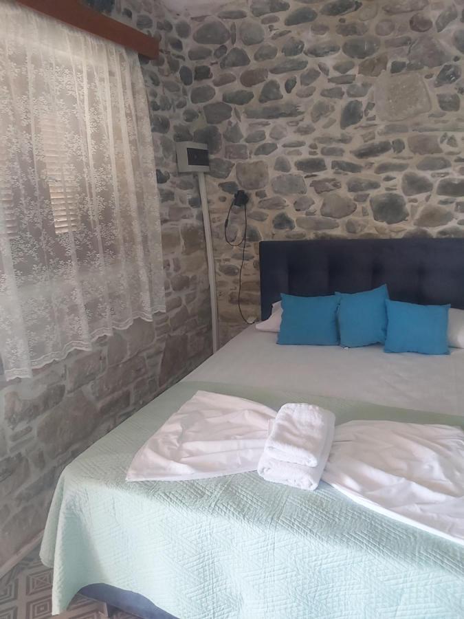 Mariaeva Rooms Лентас Екстер'єр фото